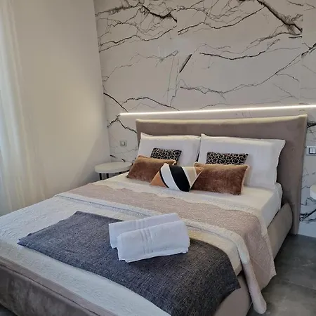 Marla 3* لا سبيتسْيا