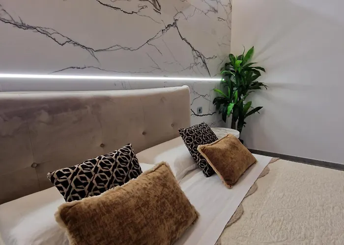 Marla Λα Σπέτσια